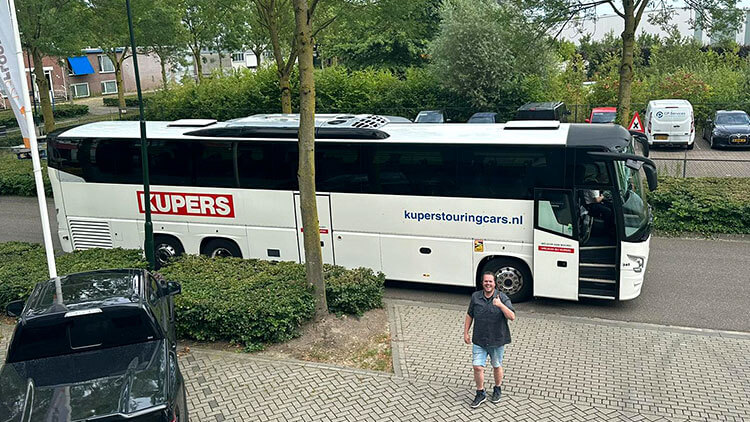 Afsluiting van de dag en terugreis na vakantieborrel